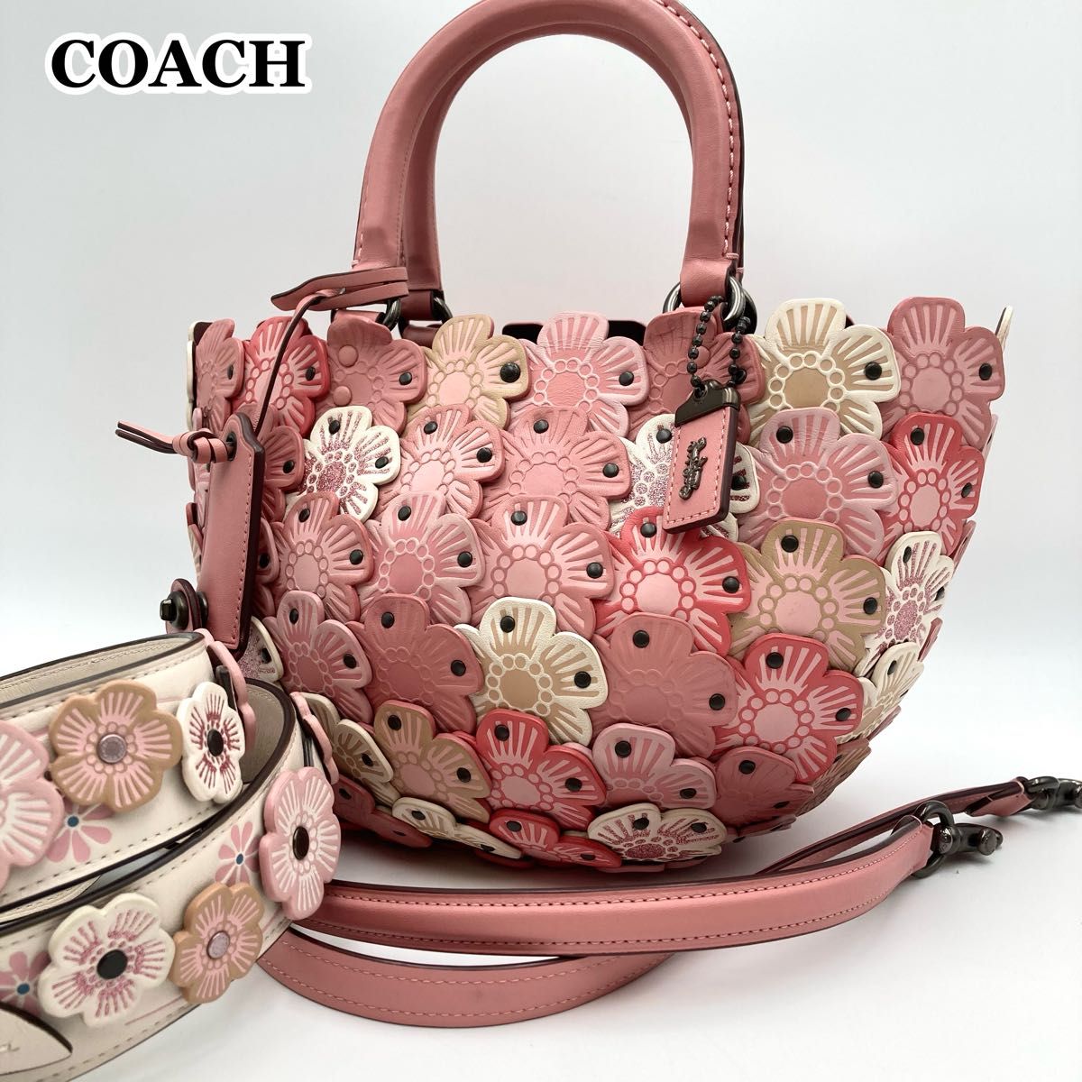 激レア 日本限定【超美品】COACH コーチ ティーローズ 激レア 日本限定【超美品】COACH コーチ ティーローズ