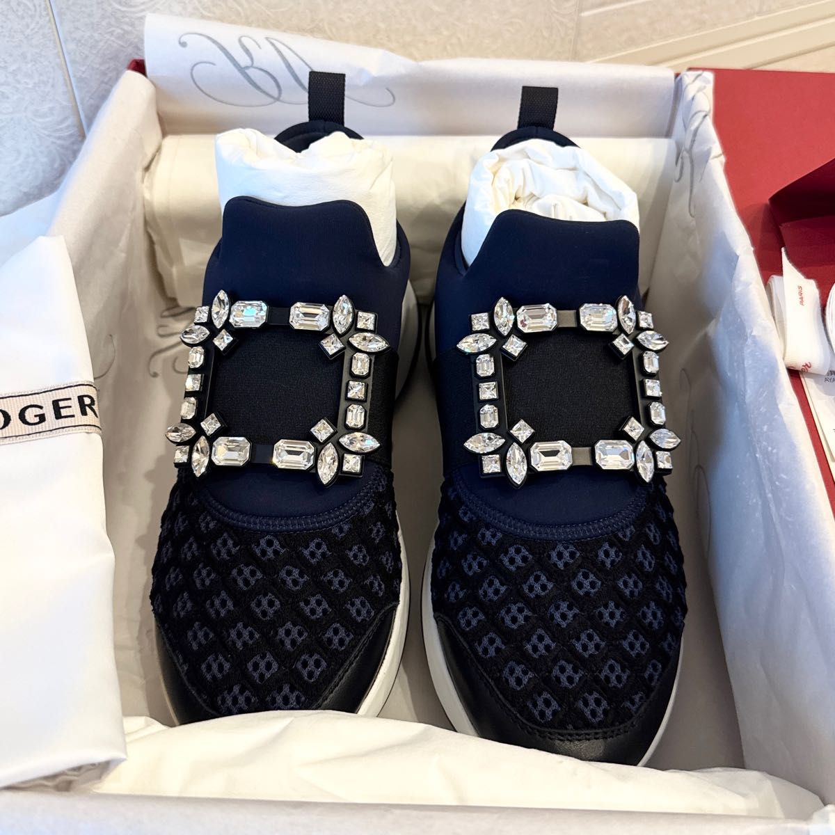 極美品 お買得品 ロジェヴィヴィエ Roger Vivierスニーカー 36 5 極美品 お買得品 ロジェヴィヴィエ Roger Vivierスニーカー 36 5