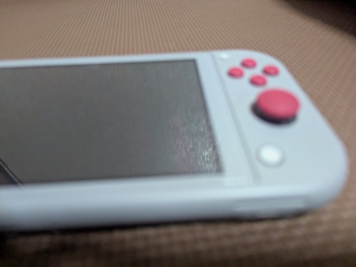 Nintendo switch lite 本体のみ ドラクエ3ゲームカード付き Nintendo switch lite 本体のみ ドラクエ3ゲームカード付き