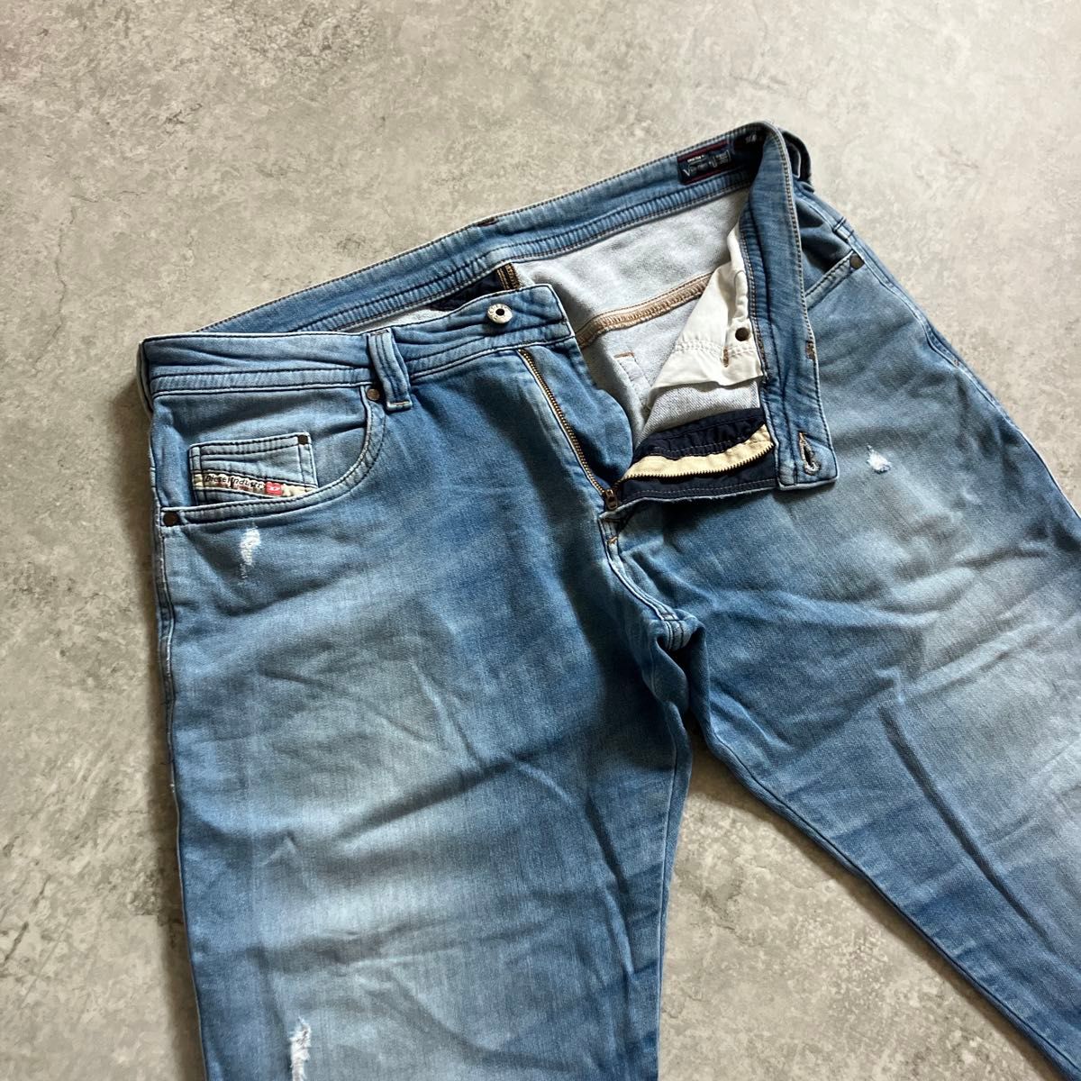 GWセール DIESEL THAVAR-NE JOGG W34 ディーゼルジョグジーンズ GWセール DIESEL THAVAR-NE JOGG W34 ディーゼルジョグジーンズ