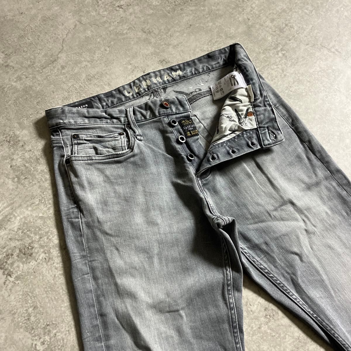 GWセール DENHAM RAZOR W30 3YG デンハム レイザー カンディ GWセール DENHAM RAZOR W30 3YG デンハム レイザー カンディ