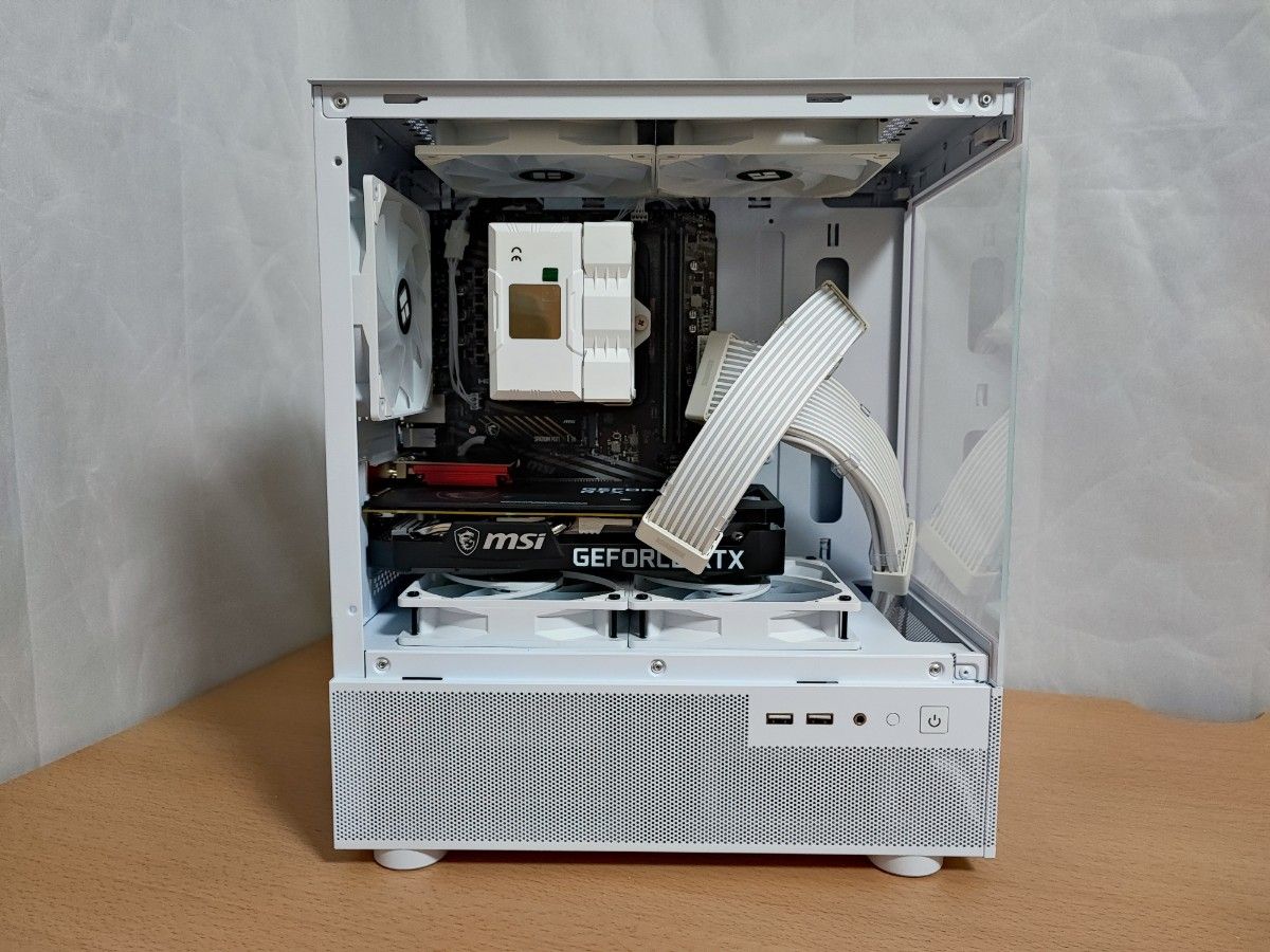 新品 ゲーミングPC Win11Pro/Ryzen 7 5700X/3060 12GB/32GB/M 2 新品 ゲーミングPC Win11Pro/Ryzen 7 5700X/3060 12GB/32GB/M 2