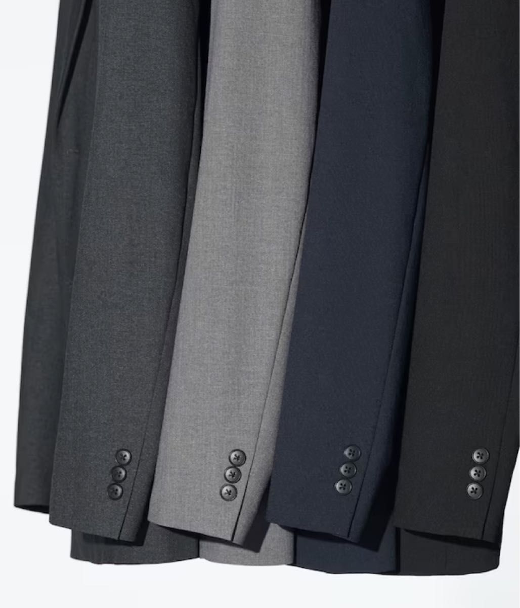 ユニクロ 感動ジャケット UNIQLO 新品 未使用 グレー XL スーツ ユニクロ 感動ジャケット UNIQLO 新品 未使用 グレー XL スーツ