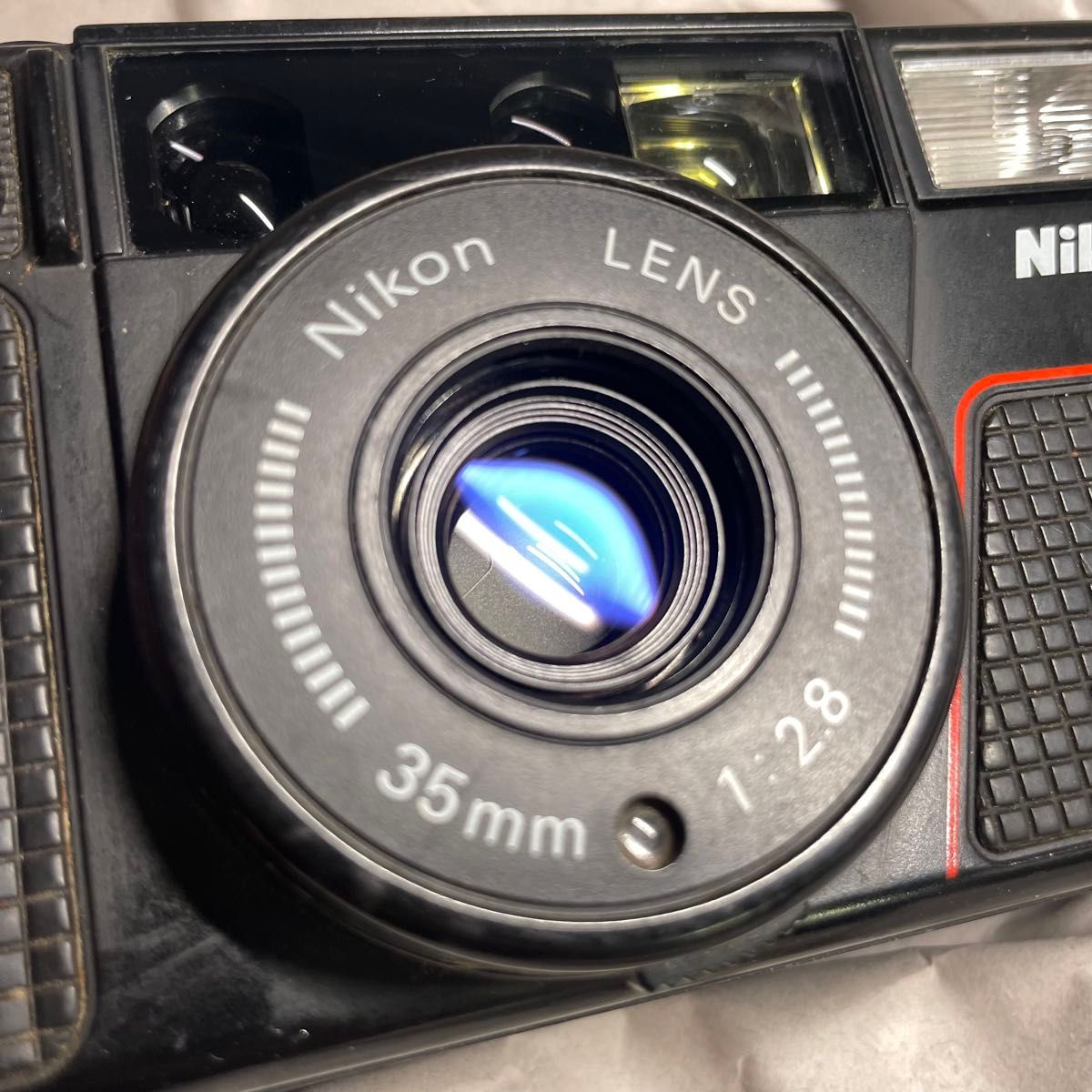 希少 完動美品 Nikon L35AF2 ピカイチ フィルムカメラ ニコン 希少 完動美品 Nikon L35AF2 ピカイチ フィルムカメラ ニコン