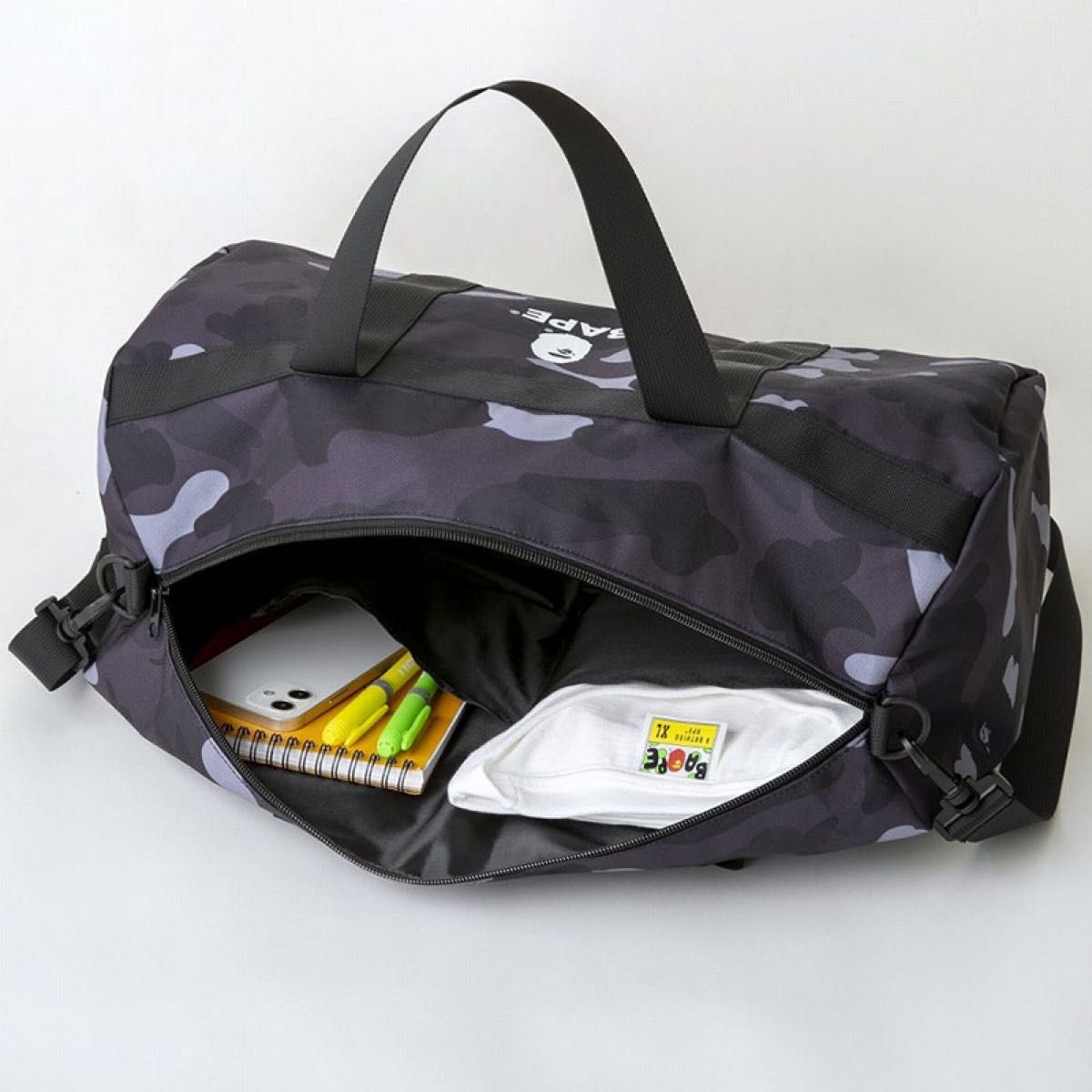 A BATHING APE ブラックカモ柄 大容量ダッフルバッグ|Yahoo A BATHING APE ブラックカモ柄 大容量ダッフルバッグ|Yahoo