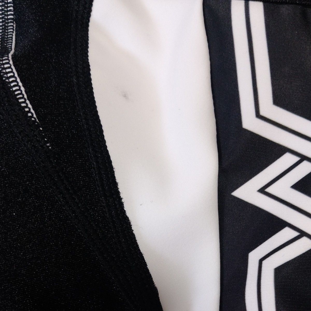 MIZUNO 女子陸上ユニフォーム上下セットXL 未使用 レーシング MIZUNO 女子陸上ユニフォーム上下セットXL 未使用 レーシング