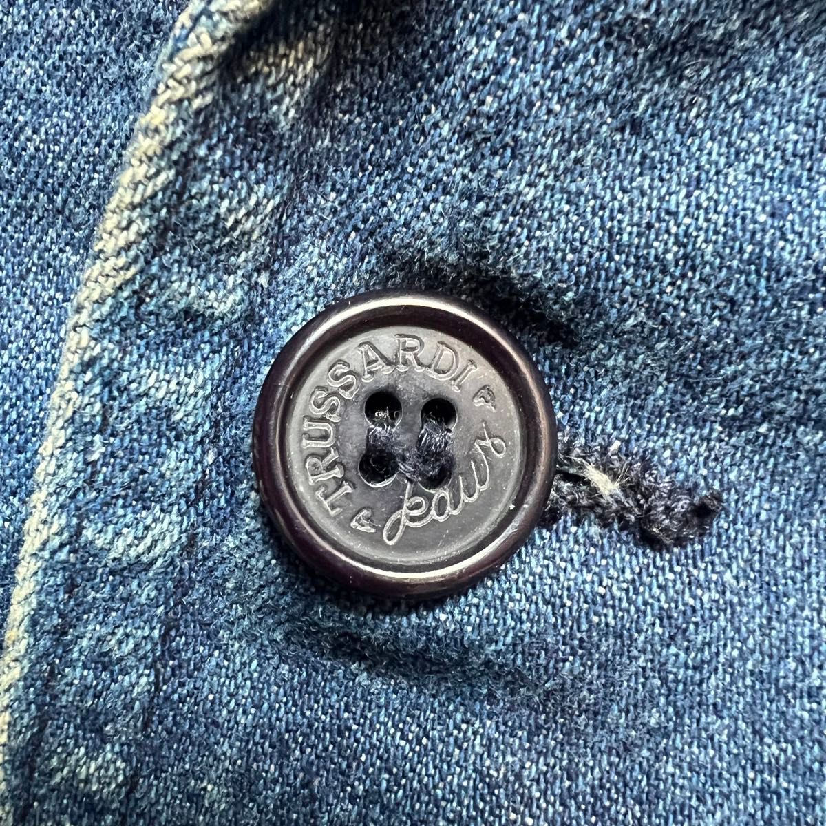 イタリア製 【TRUSSARDI トラサルディ】デニムジャケット イタリア製 【TRUSSARDI トラサルディ】デニムジャケット