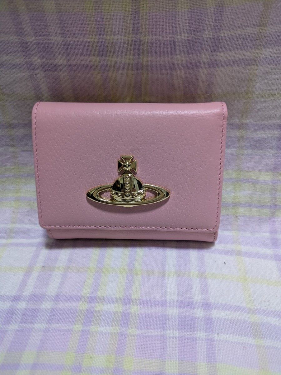 未使用Vivienne Westwood三つ折り財布 ピンク 913VW138|Yahoo 未使用Vivienne Westwood三つ折り財布 ピンク 913VW138|Yahoo