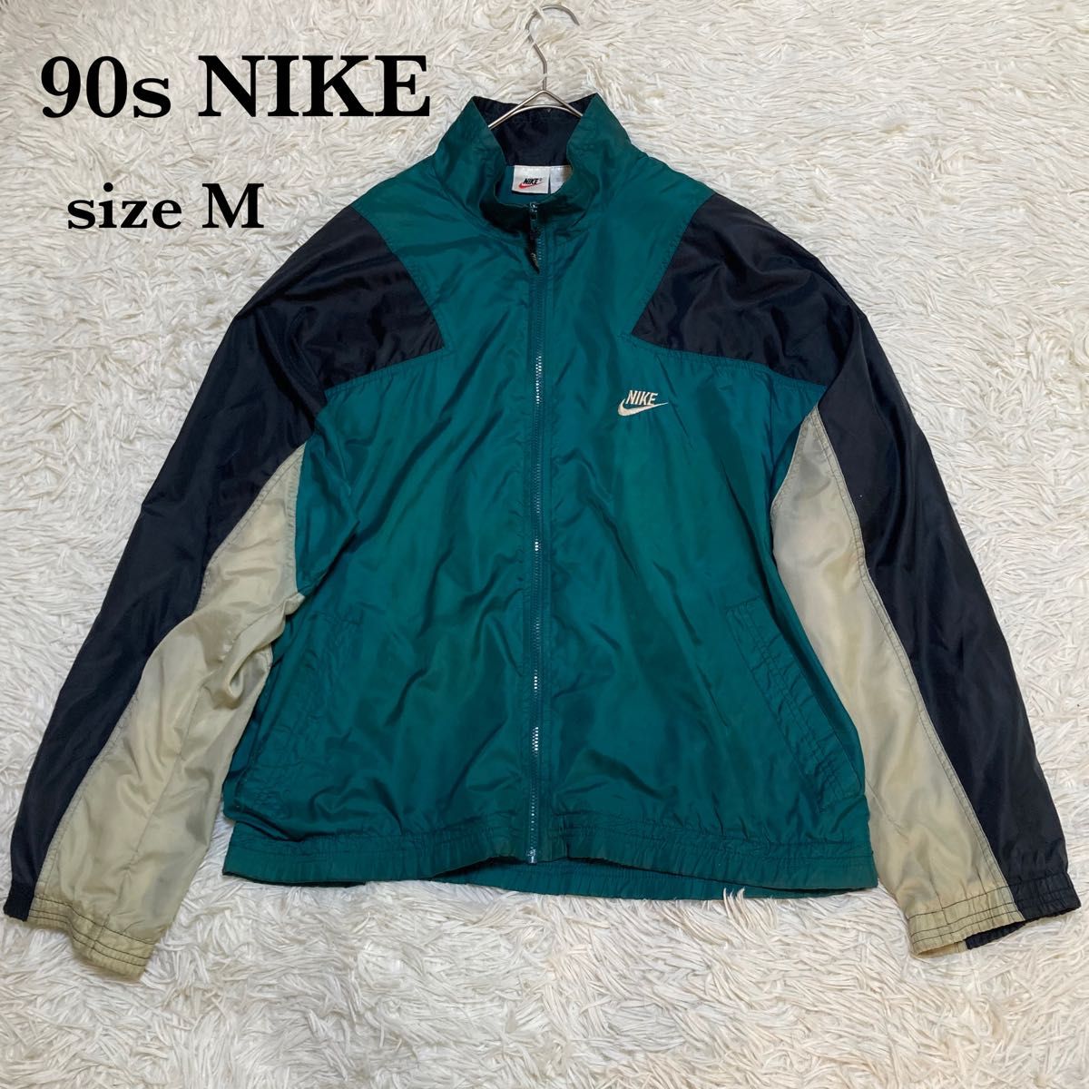 90s NIKE ナイキ ナイロンジャケット M ロゴ刺繍 ウィンド 90s NIKE ナイキ ナイロンジャケット M ロゴ刺繍 ウィンド