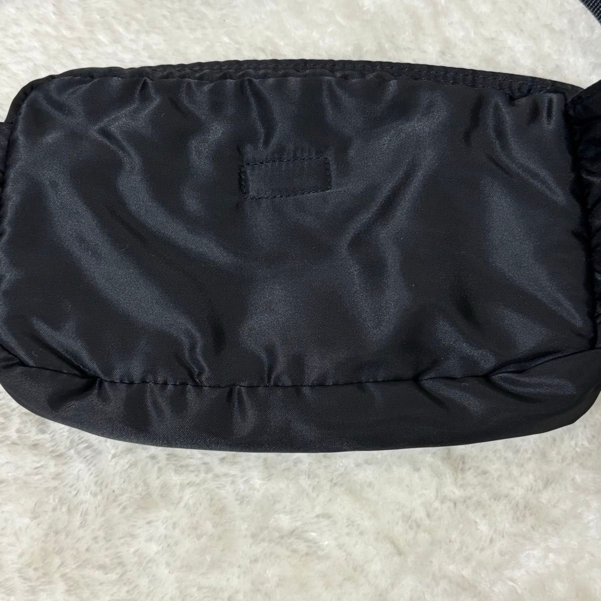 入手困難】PORTER ボディバッグ タンカー 希少 廃盤 コブラ 入手困難】PORTER ボディバッグ タンカー 希少 廃盤 コブラ