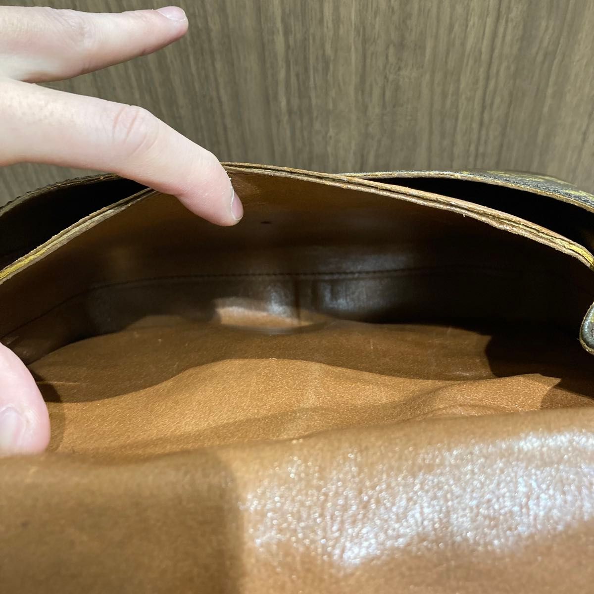 LOUIS VUITTON ルイヴィトン モノグラム カルトシエール LOUIS VUITTON ルイヴィトン モノグラム カルトシエール