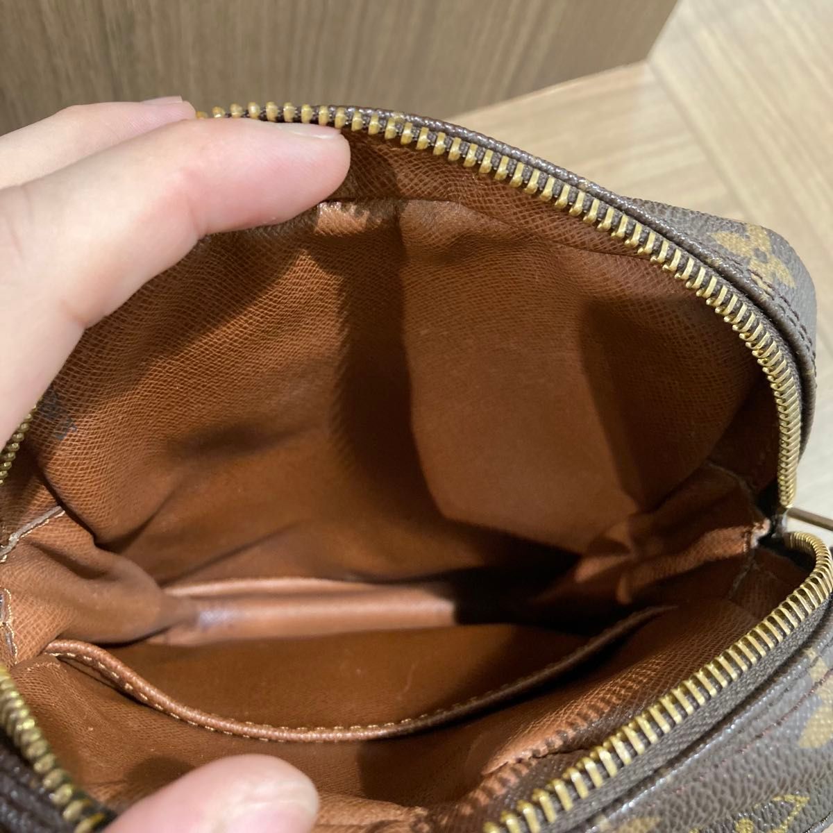 LOUIS VUITTON ルイヴィトン モノグラム ダヌーブ ショルダー LOUIS VUITTON ルイヴィトン モノグラム ダヌーブ ショルダー