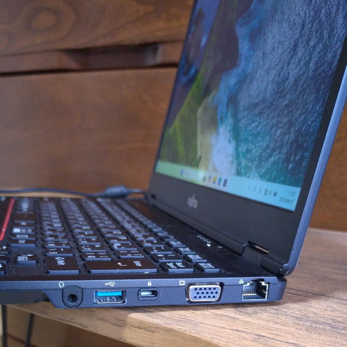 富士通 LIFEBOOK U7311/F 第11世代 メモリ8G SSD256 win11 富士通 LIFEBOOK U7311/F 第11世代 メモリ8G SSD256 win11