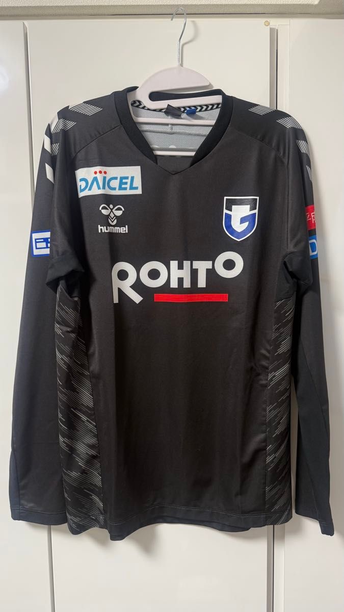 ガンバ大阪 支給品hummel ブラック 長袖ジャージ M-L|Yahoo ガンバ大阪 支給品hummel ブラック 長袖ジャージ M-L|Yahoo