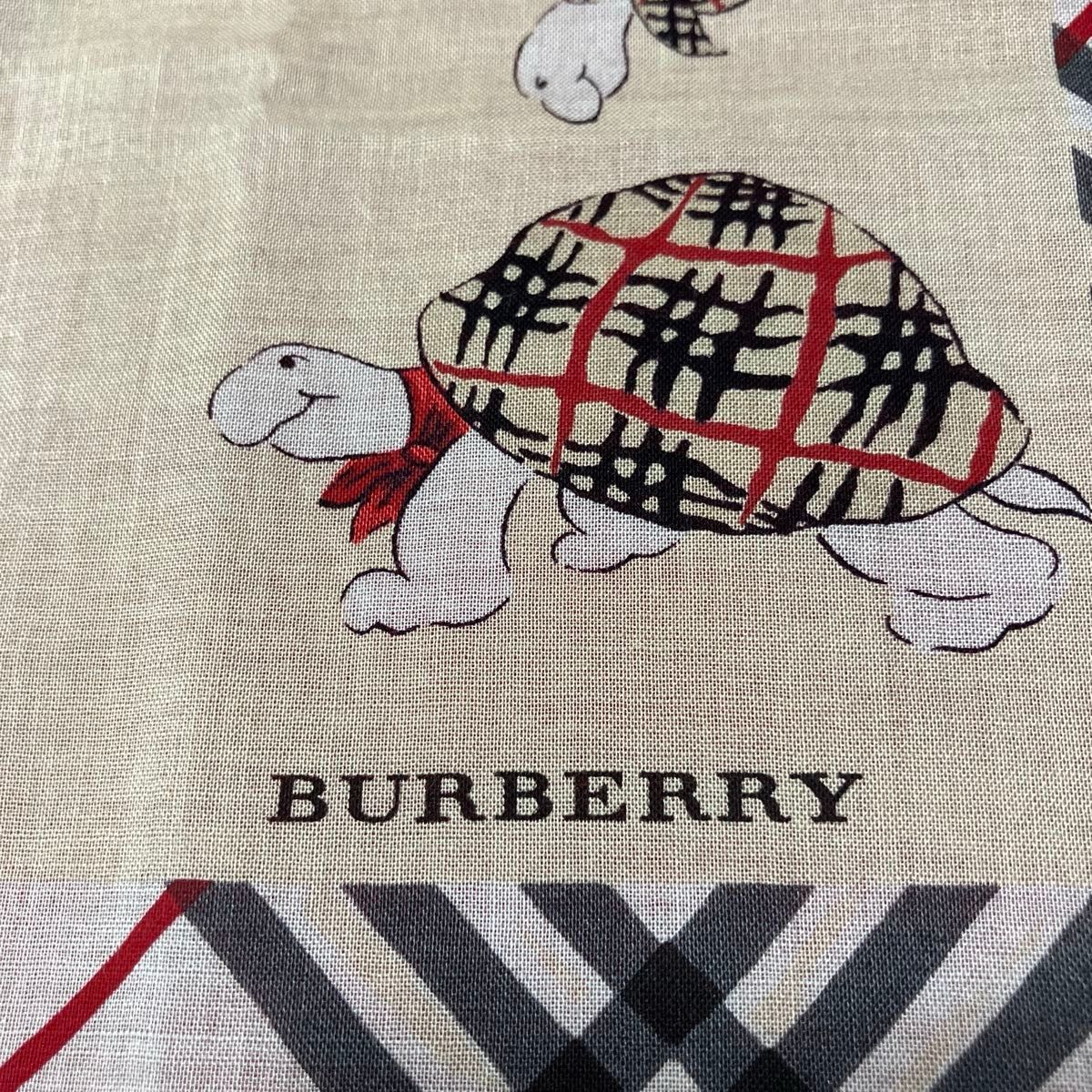 BURBERRY バーバリーハンカチセット 亀 刺繍 ノバチェック 2枚 BURBERRY バーバリーハンカチセット 亀 刺繍 ノバチェック 2枚