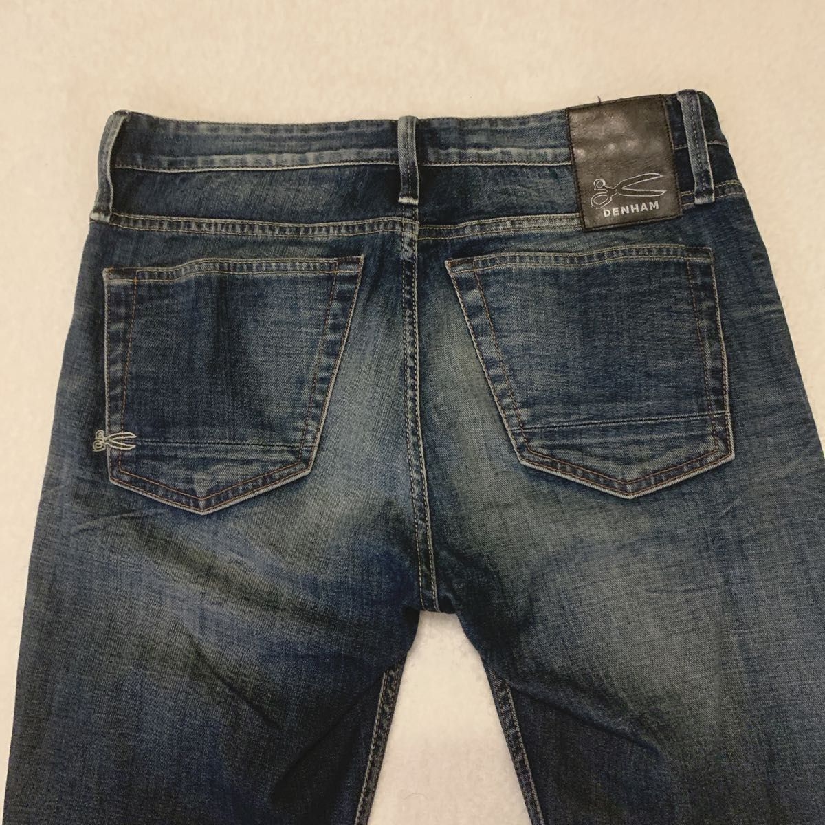 大きいサイズ 美品《DENHAM》BOLT (W32) スキニー ジーンズ 大きいサイズ 美品《DENHAM》BOLT (W32) スキニー ジーンズ