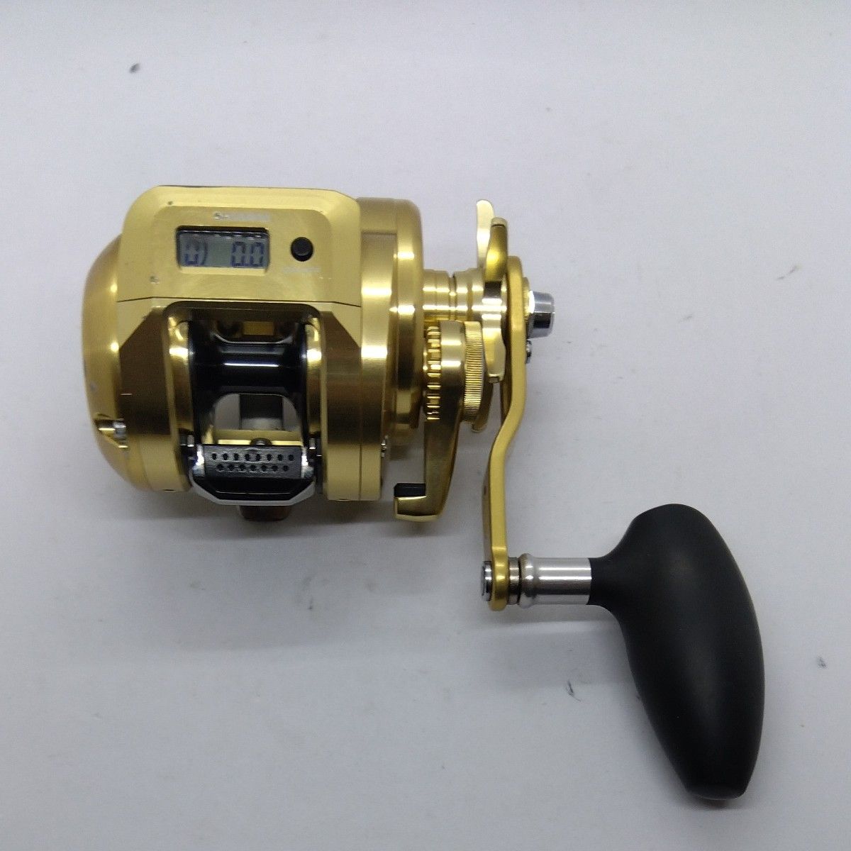 シマノ 18オシアコンクエスト CT 300HG 右ハンドル ベイトリール シマノ 18オシアコンクエスト CT 300HG 右ハンドル ベイトリール