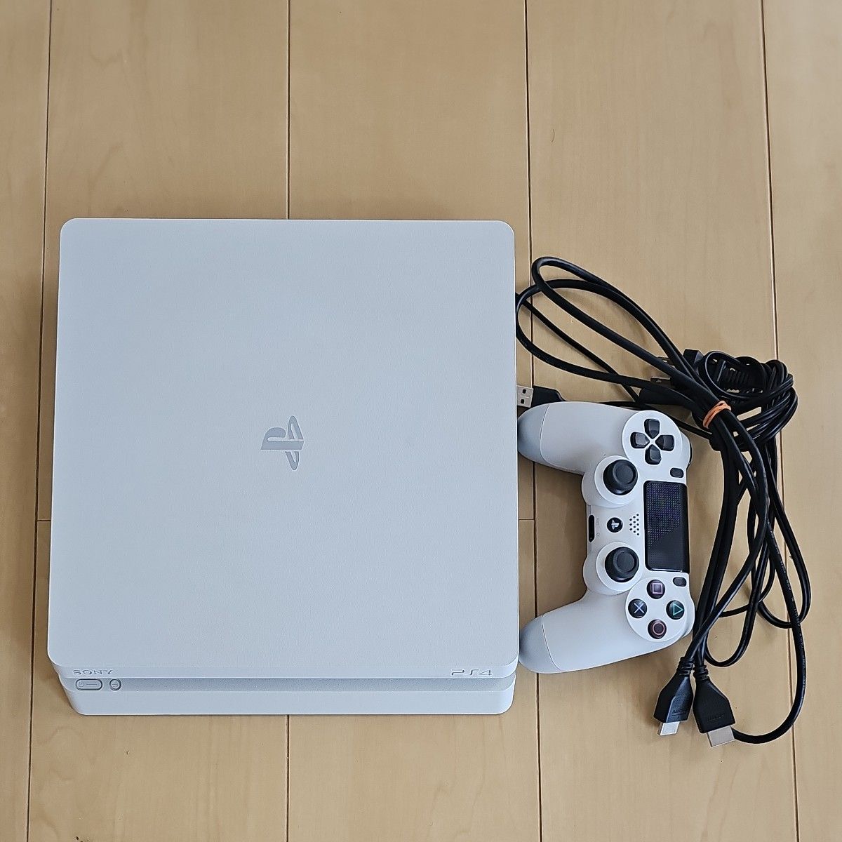 PlayStation4 PS4 ホワイト プレイステーション4 CUH-2200 PlayStation4 PS4 ホワイト プレイステーション4 CUH-2200