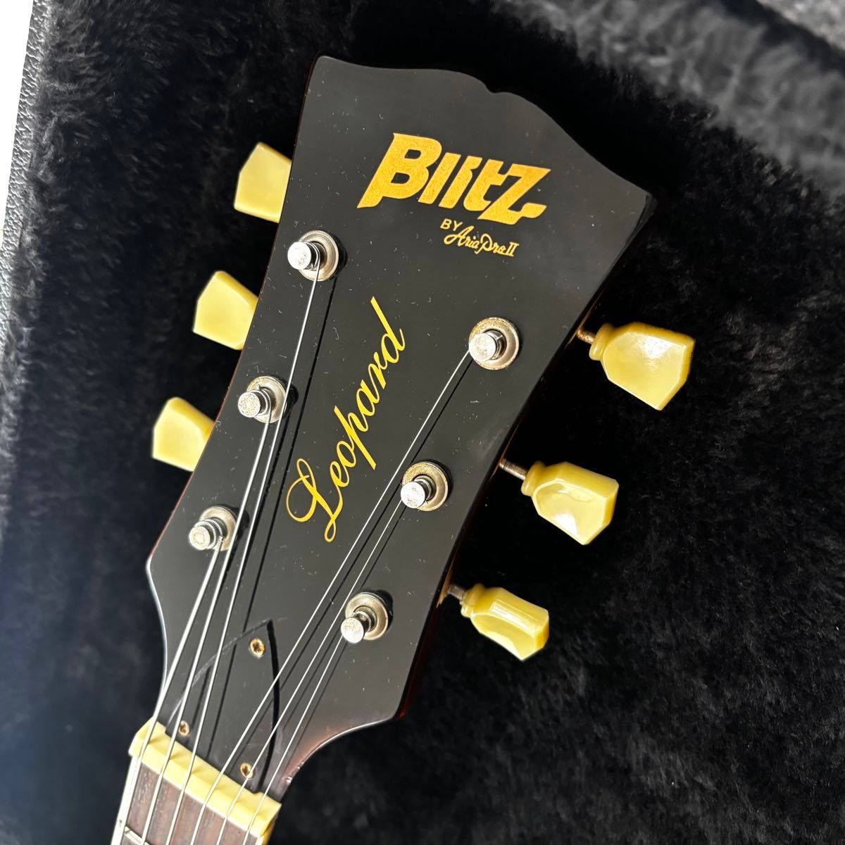 状態良好/調整済み】Blitz Leopard レスポール 人気の ゴールド 状態良好/調整済み】Blitz Leopard レスポール 人気の ゴールド