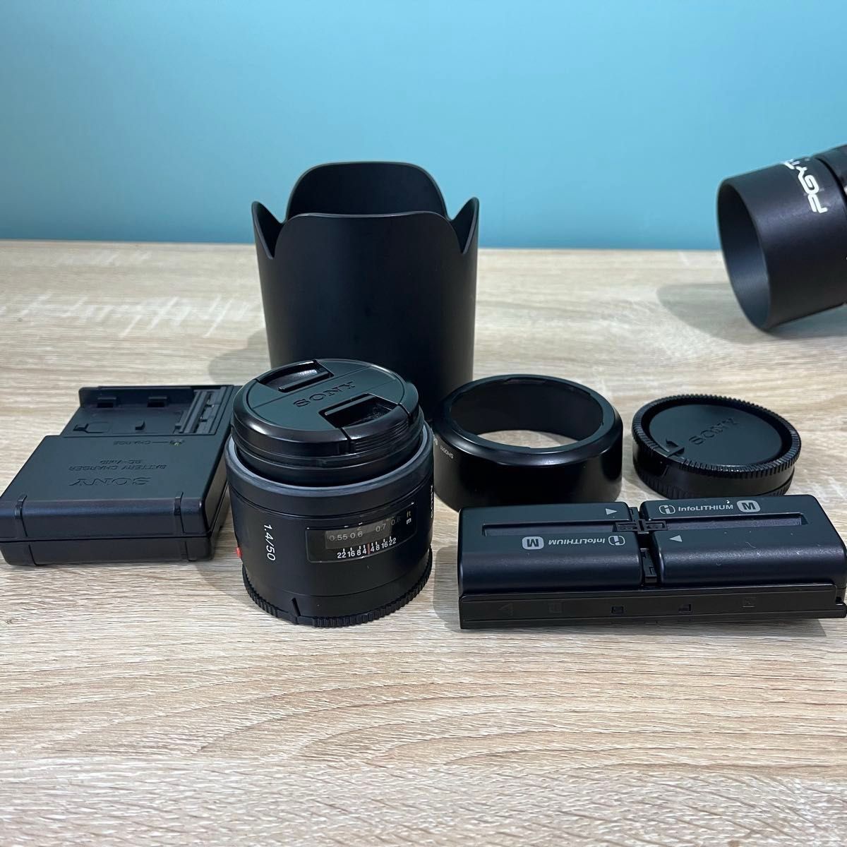 SONY α99 II ボディ ILCA-99M2 縦位置グリップ レンズセット SONY α99 II ボディ ILCA-99M2 縦位置グリップ レンズセット