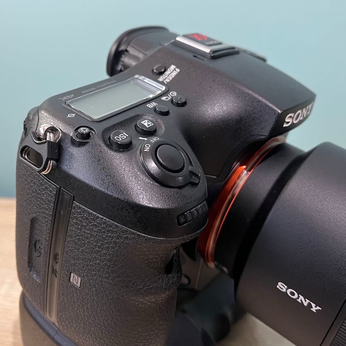 SONY α99 II ボディ ILCA-99M2 縦位置グリップ レンズセット SONY α99 II ボディ ILCA-99M2 縦位置グリップ レンズセット