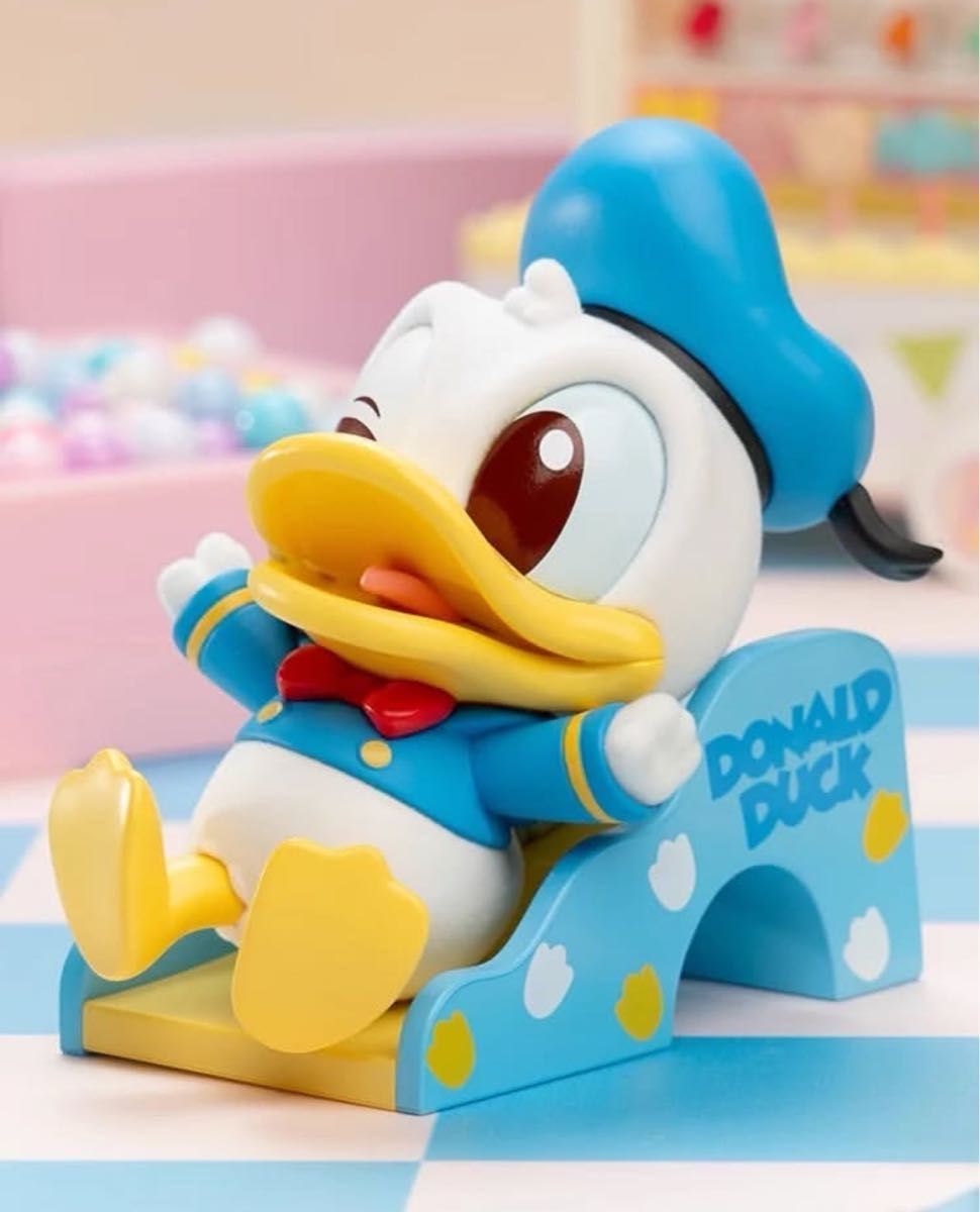 TOPTOY ドナルドダック 90周年記念 フィギュア 滑り台 香港 TOPTOY ドナルドダック 90周年記念 フィギュア 滑り台 香港