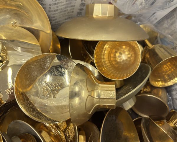 M 金杯 金メッキ おまとめ 約9.8kg 金盃 縁起物 K24GP 紫GG⑤ M 金杯 金メッキ おまとめ 約9.8kg 金盃 縁起物 K24GP 紫GG⑤