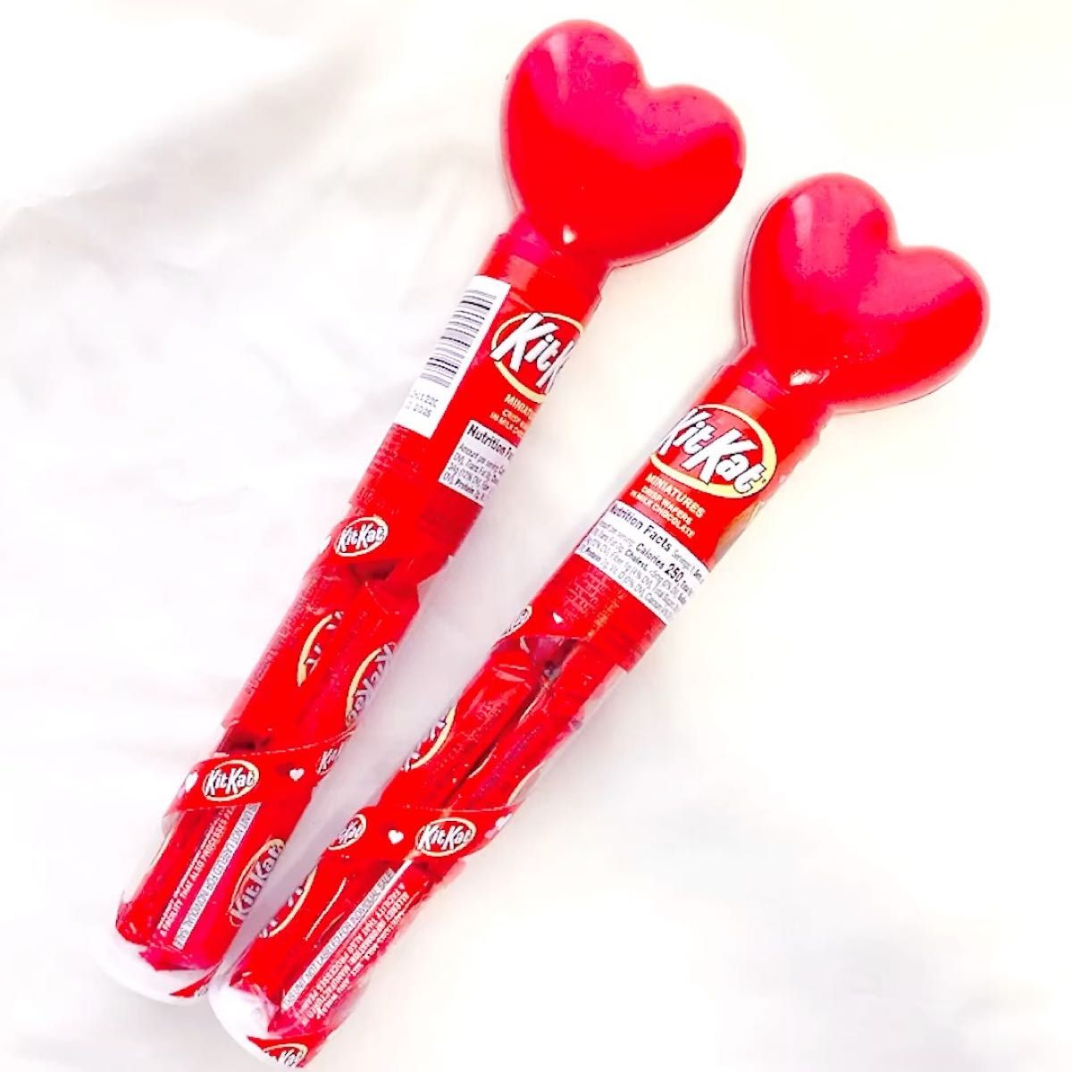 アメリカ 輸入 Hershey’s ハーシーズ KITKAT キットカット ハート ギフト チョコレート 2本セット 日本未発売