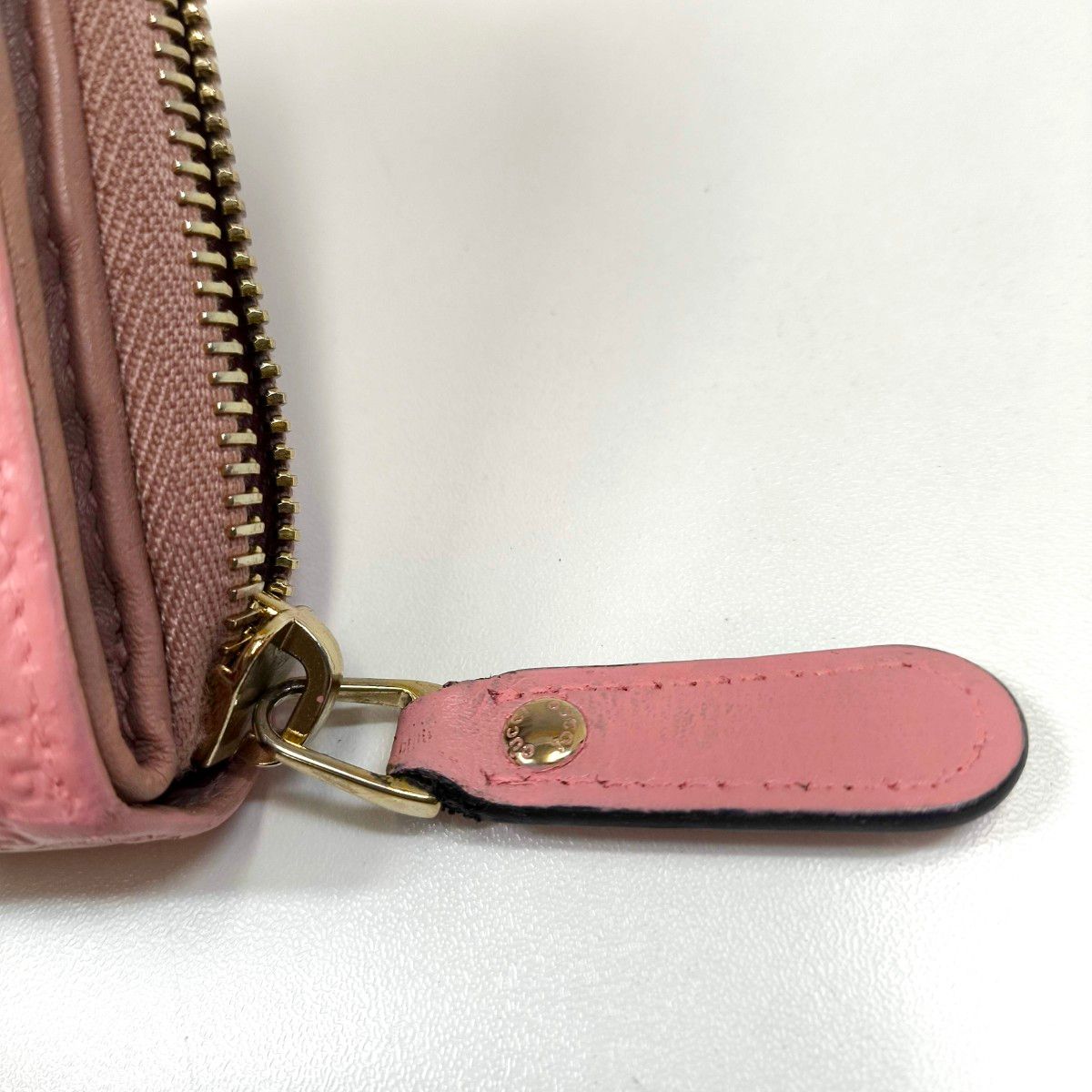グッチ GUCCI GG マイクロシマ コンパクト 二つ折り財布 ピンク グッチ GUCCI GG マイクロシマ コンパクト 二つ折り財布 ピンク