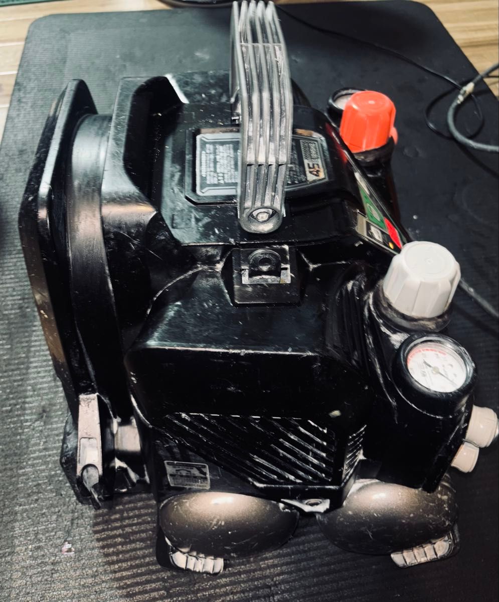 通電確認済み 日立 エア コンプレッサー 06 EC1245H2 ジャンク 通電確認済み 日立 エア コンプレッサー 06 EC1245H2 ジャンク
