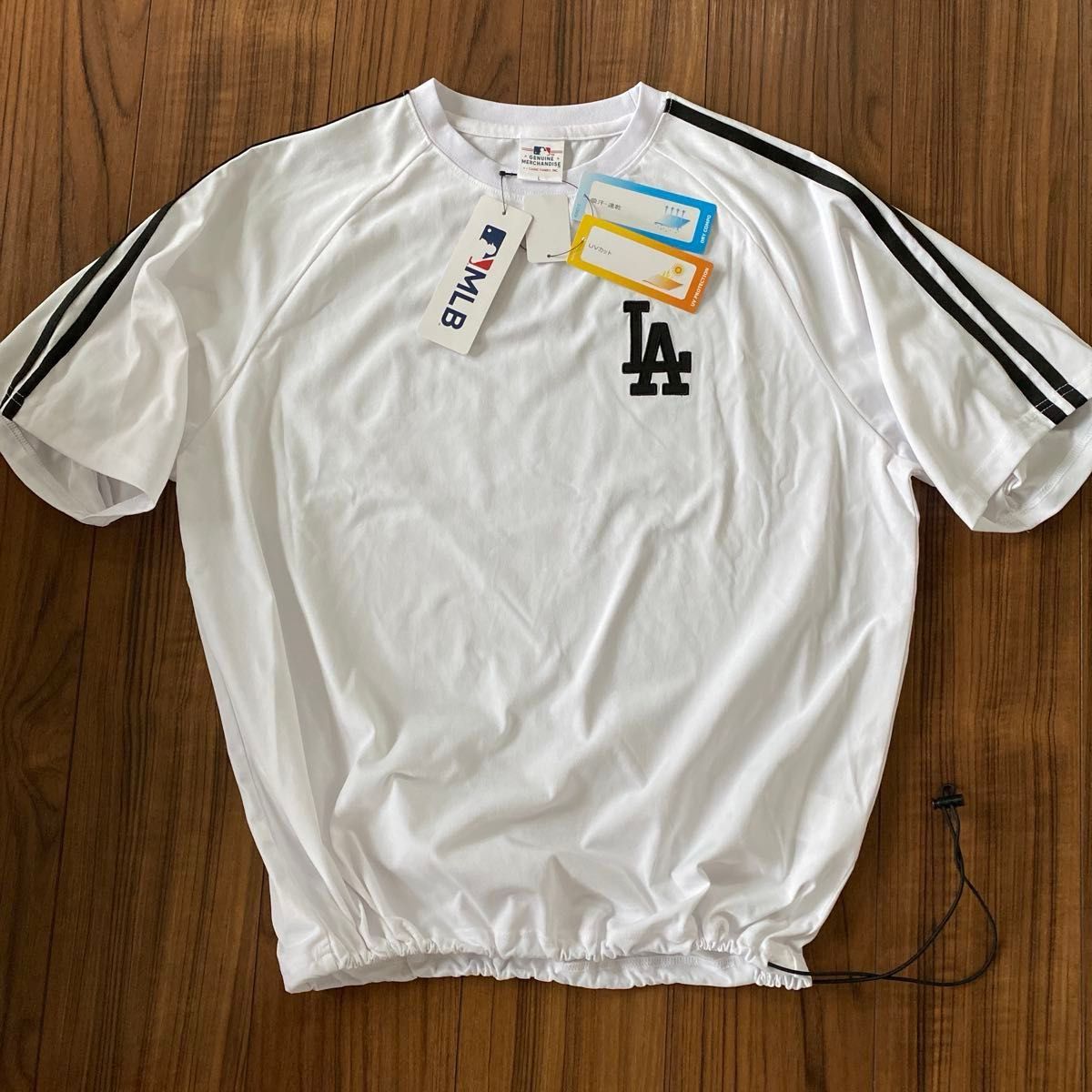 新品タグ付 レディース MLB LA ドジャース 大きめTシャツ L 新品タグ付 レディース MLB LA ドジャース 大きめTシャツ L
