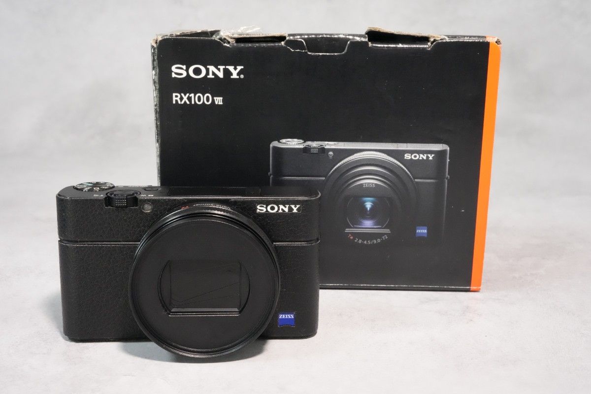 SONY RX100VII(DSC-RX100M7) バッテリー2個|Yahoo!フリマ(旧 SONY RX100VII(DSC-RX100M7) バッテリー2個|Yahoo!フリマ(旧