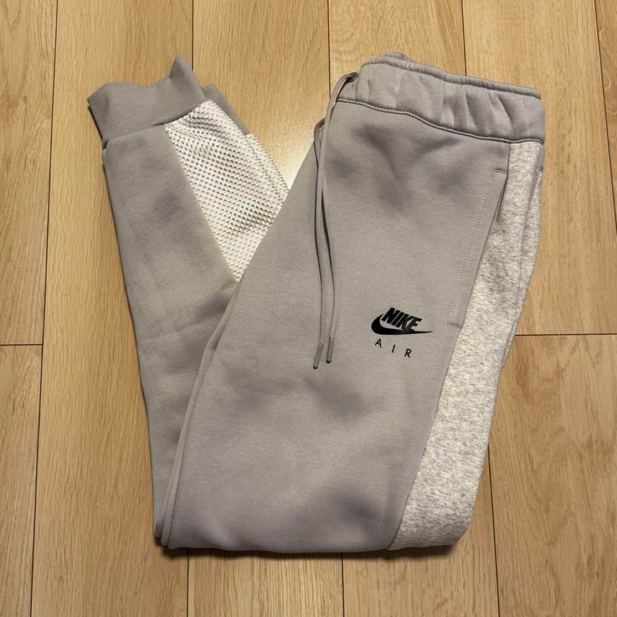 新品 NIKE ナイキ トレーナー スウェットパンツ セットアップ 新品 NIKE ナイキ トレーナー スウェットパンツ セットアップ