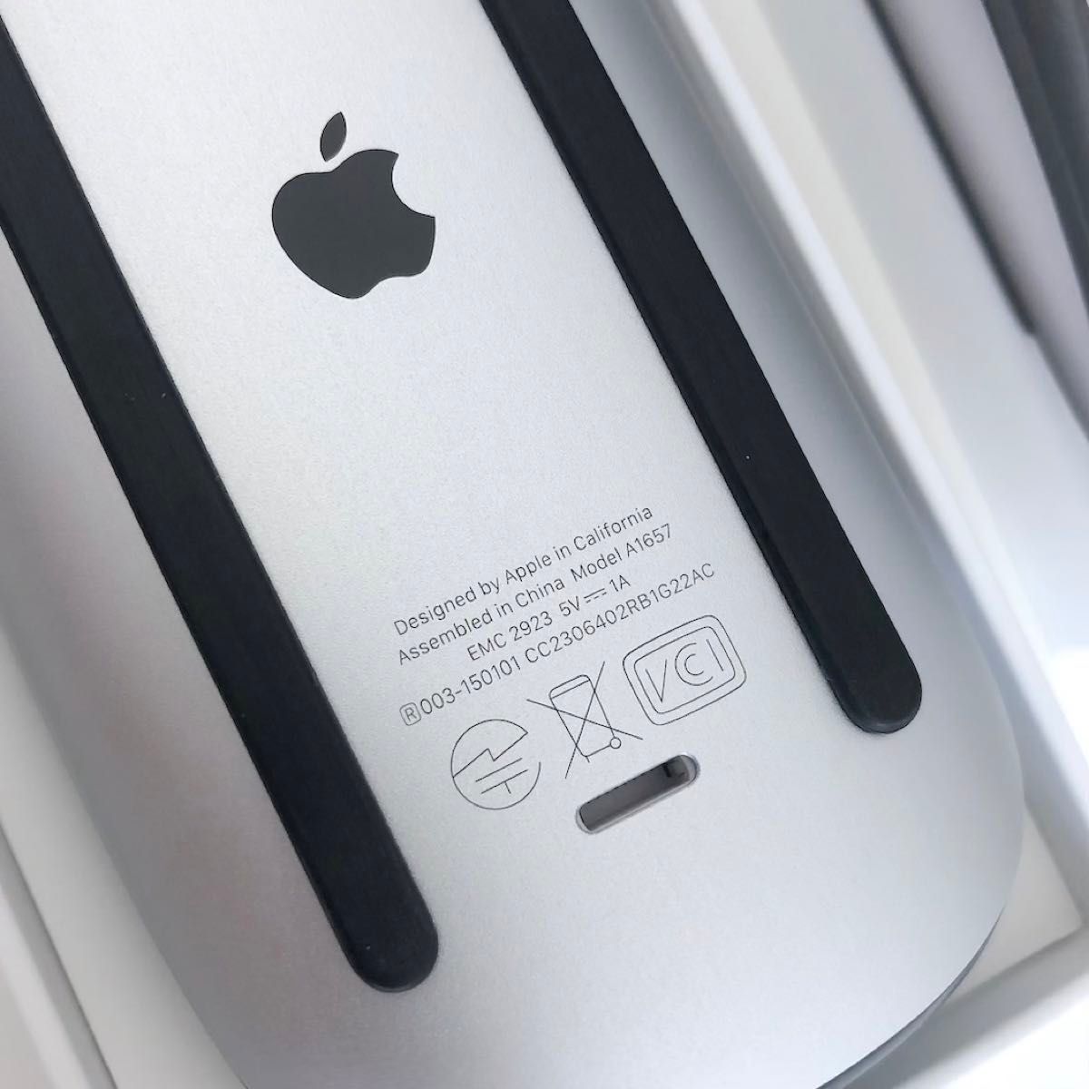 新品にちかい/超美品】Apple Magic Mouse 3 BLACK ブラック 新品にちかい/超美品】Apple Magic Mouse 3 BLACK ブラック