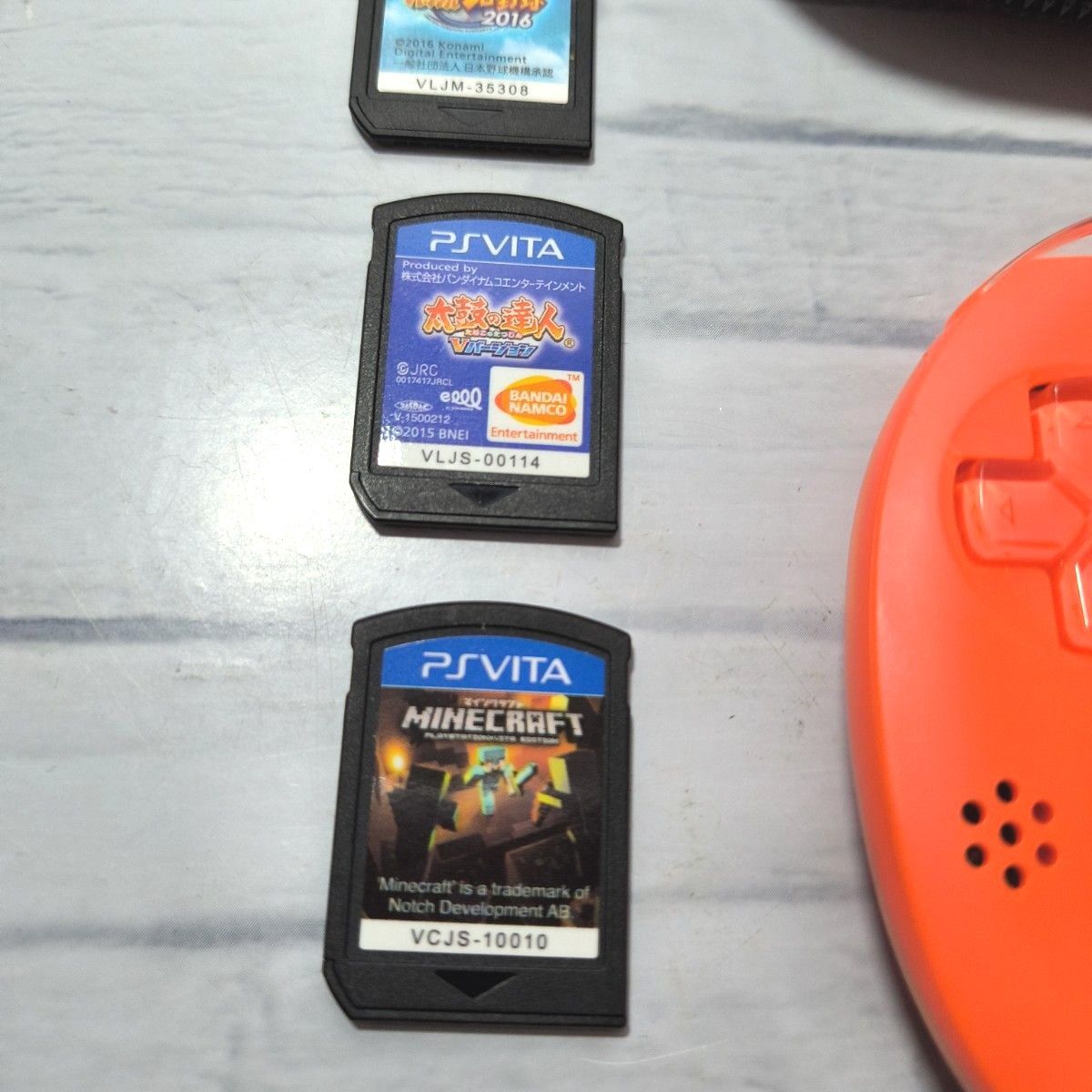 極美品 PS Vita PCH-2000 ネオンオレンジ 動作確認済 ソフト付き 極美品 PS Vita PCH-2000 ネオンオレンジ 動作確認済 ソフト付き