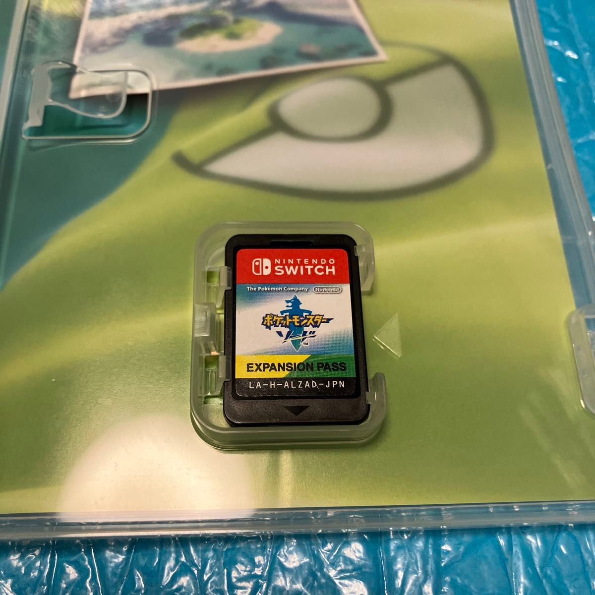 Switch】 ポケットモンスター ソード+エキスパンションパス Switch】 ポケットモンスター ソード+エキスパンションパス