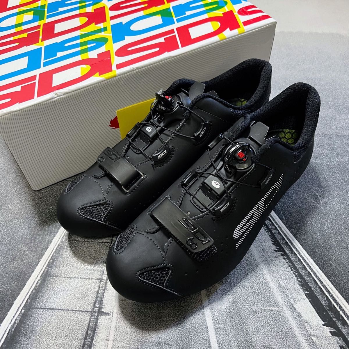 新品 SIDI SIXTY 60周年 記念モデル サイクリングシューズ EU44 新品 SIDI SIXTY 60周年 記念モデル サイクリングシューズ EU44