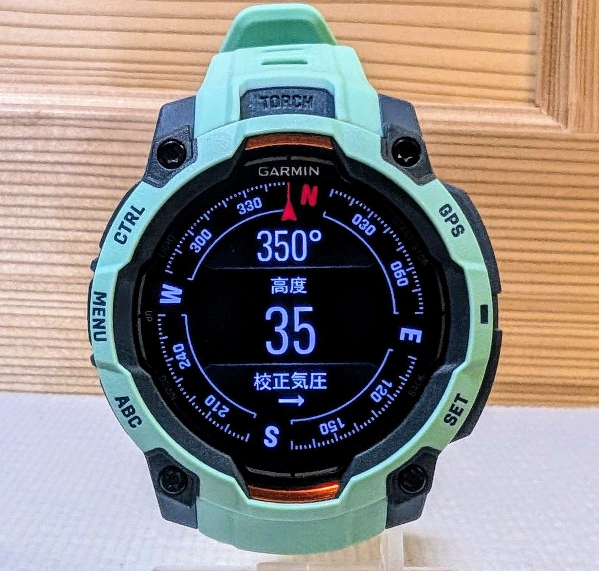 新品同様】限定 Garmin Instinct 3 AMOLED 45mm GPSスマート 新品同様】限定 Garmin Instinct 3 AMOLED 45mm GPSスマート