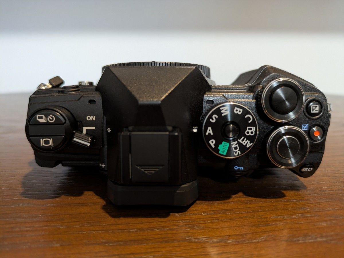 OM SYSTEM OM-5 ボディブラック ショット721回 美品|Yahoo OM SYSTEM OM-5 ボディブラック ショット721回 美品|Yahoo