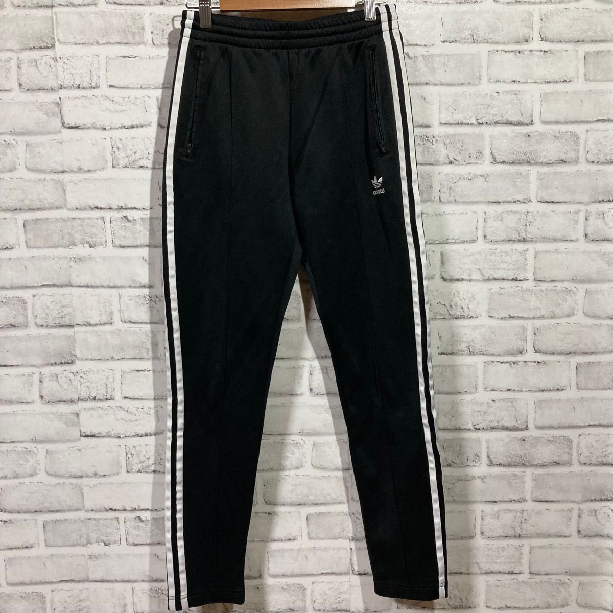 1339 adidas アディダス ジャージ 上下 セットアップ あのちゃん 1339 adidas アディダス ジャージ 上下 セットアップ あのちゃん