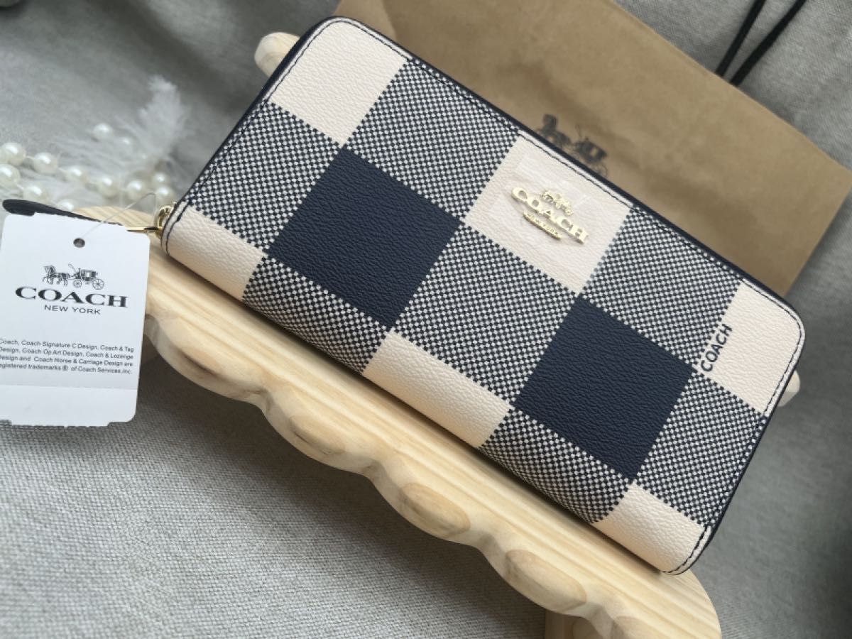 COACH 財布 コーチ長財布新品未使用 チェック柄 アコーディオン COACH 財布 コーチ長財布新品未使用 チェック柄 アコーディオン