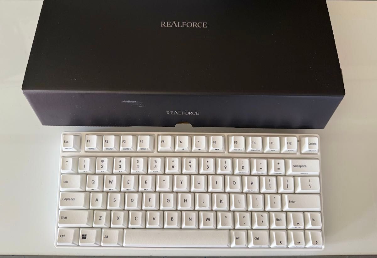 REALFORCE RC1 キーボード 70% ホワイト 英語配列 30g|Yahoo REALFORCE RC1 キーボード 70% ホワイト 英語配列 30g|Yahoo