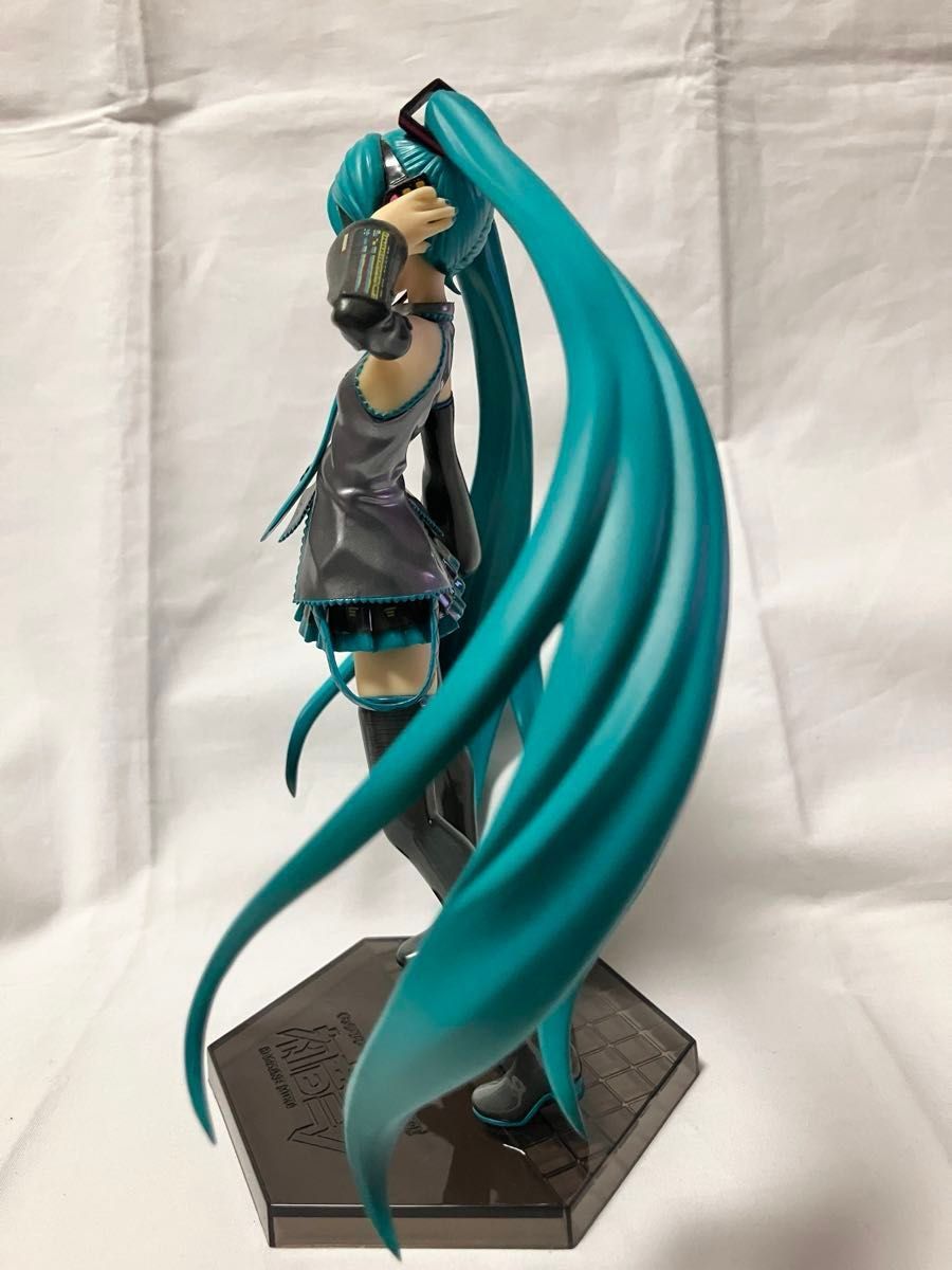 グッドスマイルカンパニー 1/8 初音ミク 完成品フィギュア グッドスマイルカンパニー 1/8 初音ミク 完成品フィギュア