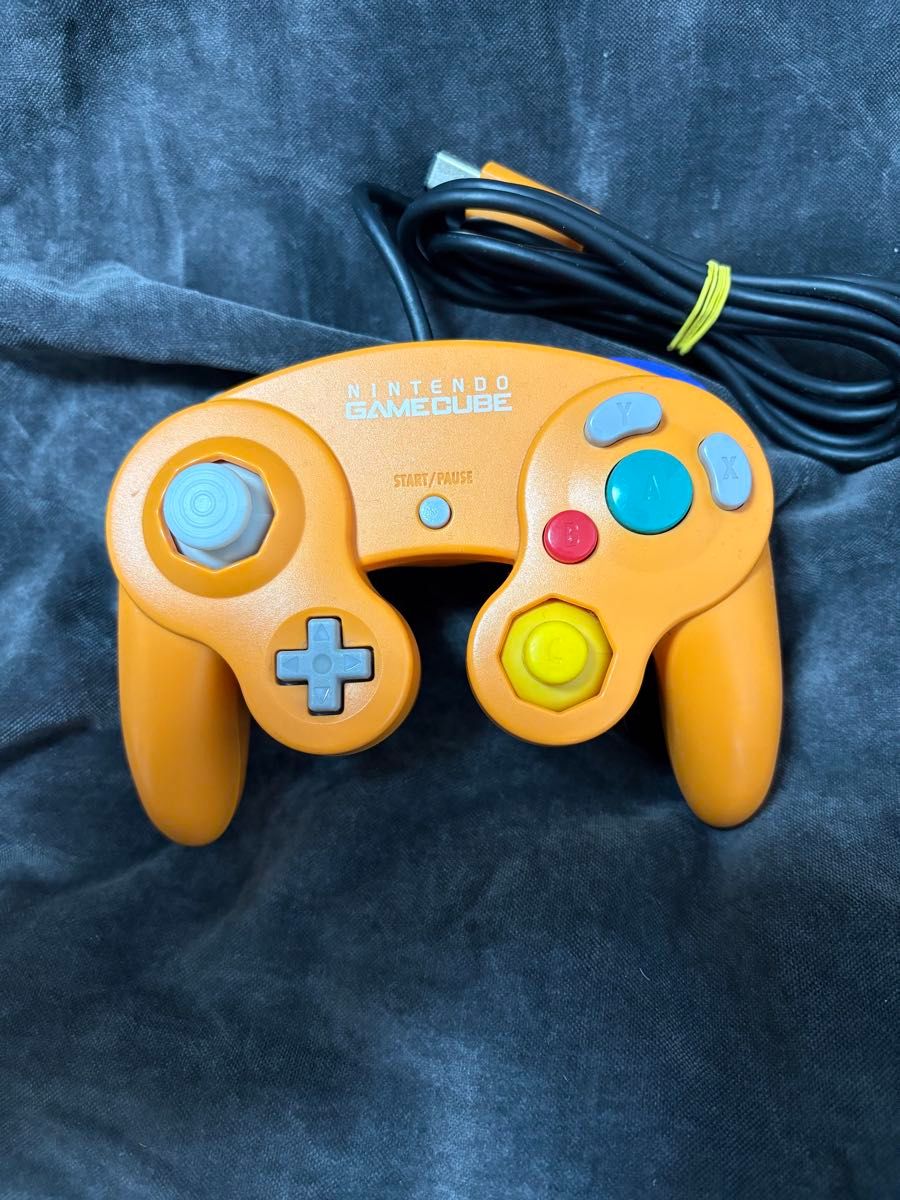 ニンテンドー ゲームキューブ DOL-003 コントローラーオレンジ ニンテンドー ゲームキューブ DOL-003 コントローラーオレンジ