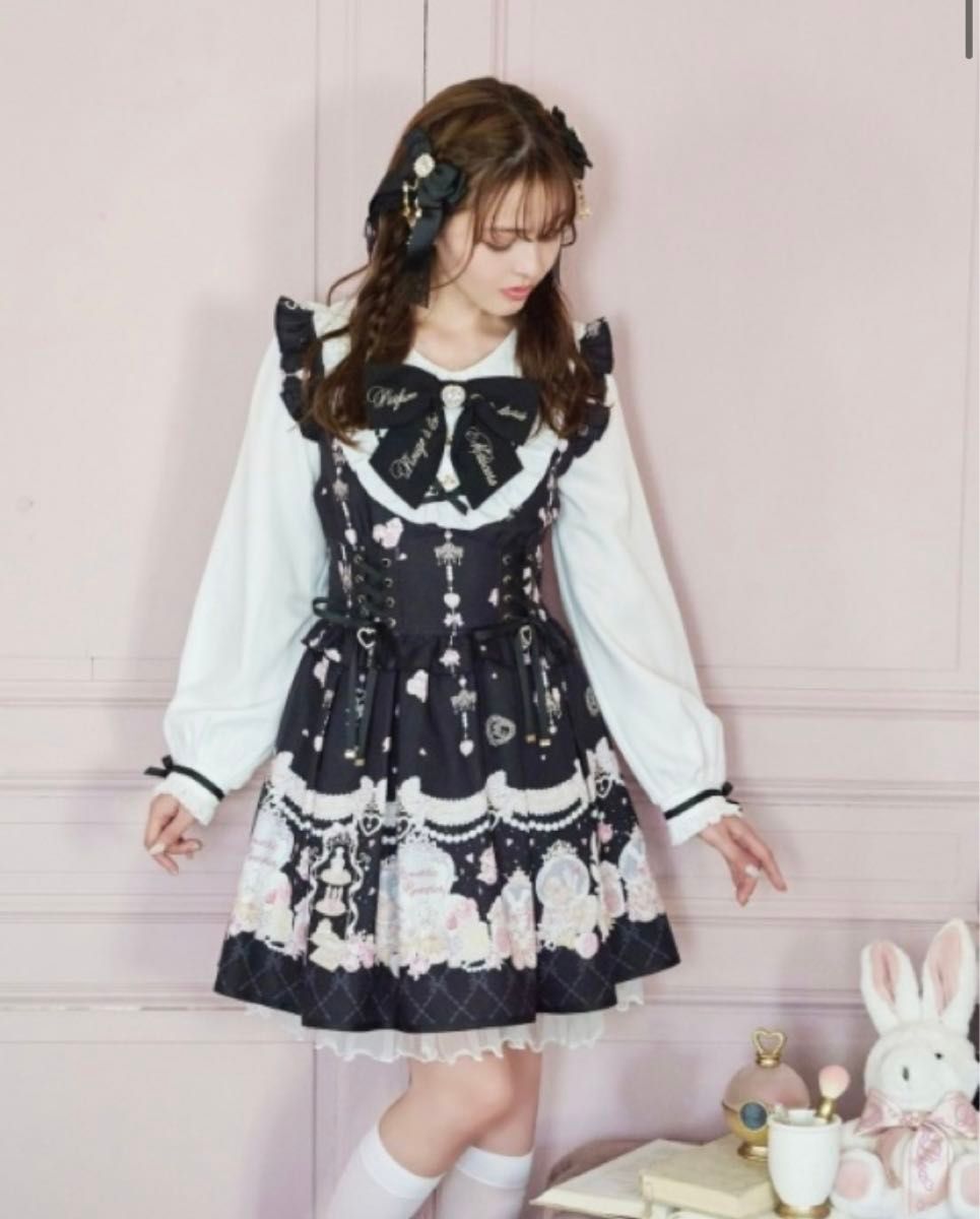 美品】LIZLISA Romantic Cosmetics柄ワンピース|Yahoo!フリマ 美品】LIZLISA Romantic Cosmetics柄ワンピース|Yahoo!フリマ