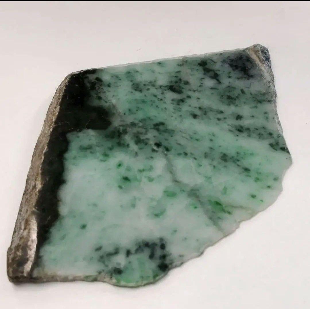 ミャンマー産 本翡翠 原石 177 5g No 72 JADEITE|Yahoo!フリマ ミャンマー産 本翡翠 原石 177 5g No 72 JADEITE|Yahoo!フリマ