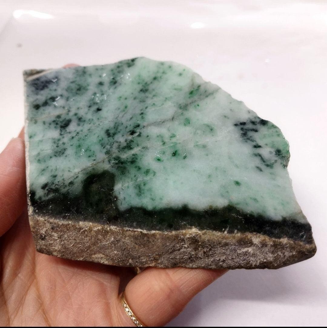 ミャンマー産 本翡翠 原石 177 5g No 72 JADEITE|Yahoo!フリマ ミャンマー産 本翡翠 原石 177 5g No 72 JADEITE|Yahoo!フリマ