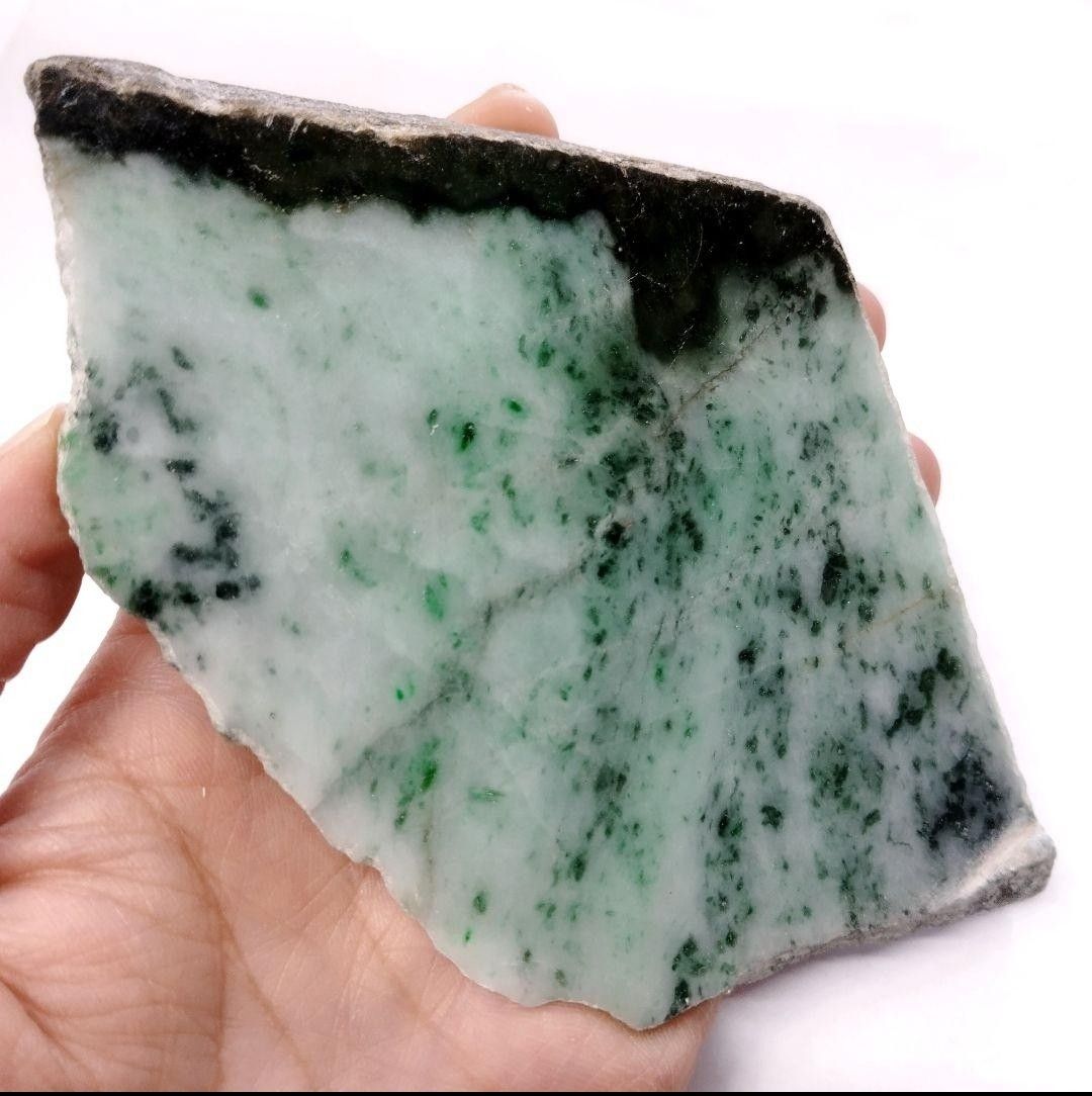ミャンマー産 本翡翠 原石 177 5g No 72 JADEITE|Yahoo!フリマ ミャンマー産 本翡翠 原石 177 5g No 72 JADEITE|Yahoo!フリマ