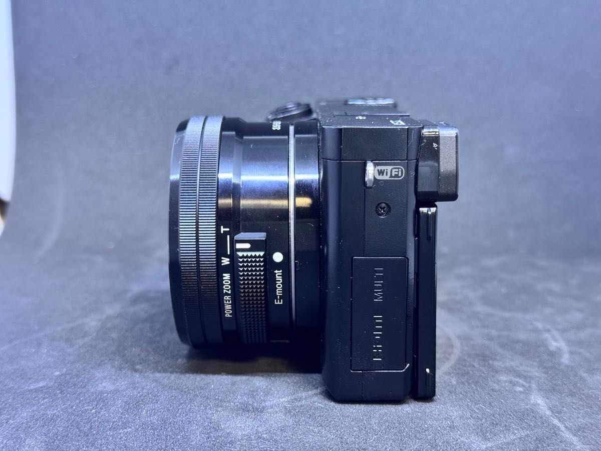 中古品 SONY α6000 ミラーレス一眼 カメラ ダブルレンズキット 中古品 SONY α6000 ミラーレス一眼 カメラ ダブルレンズキット