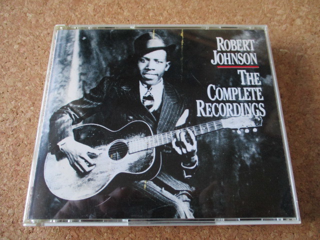 Robert Johnson/The Complete Recordings ロバート・ジョンソン90年大傑作大名盤♪国内盤2枚組仕様♪究極濃厚ベスト♪ブルース・レジェンド_画像1